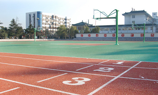 江苏生涯高级技工学；ザ疾タ翁孟钅拷ㄉ